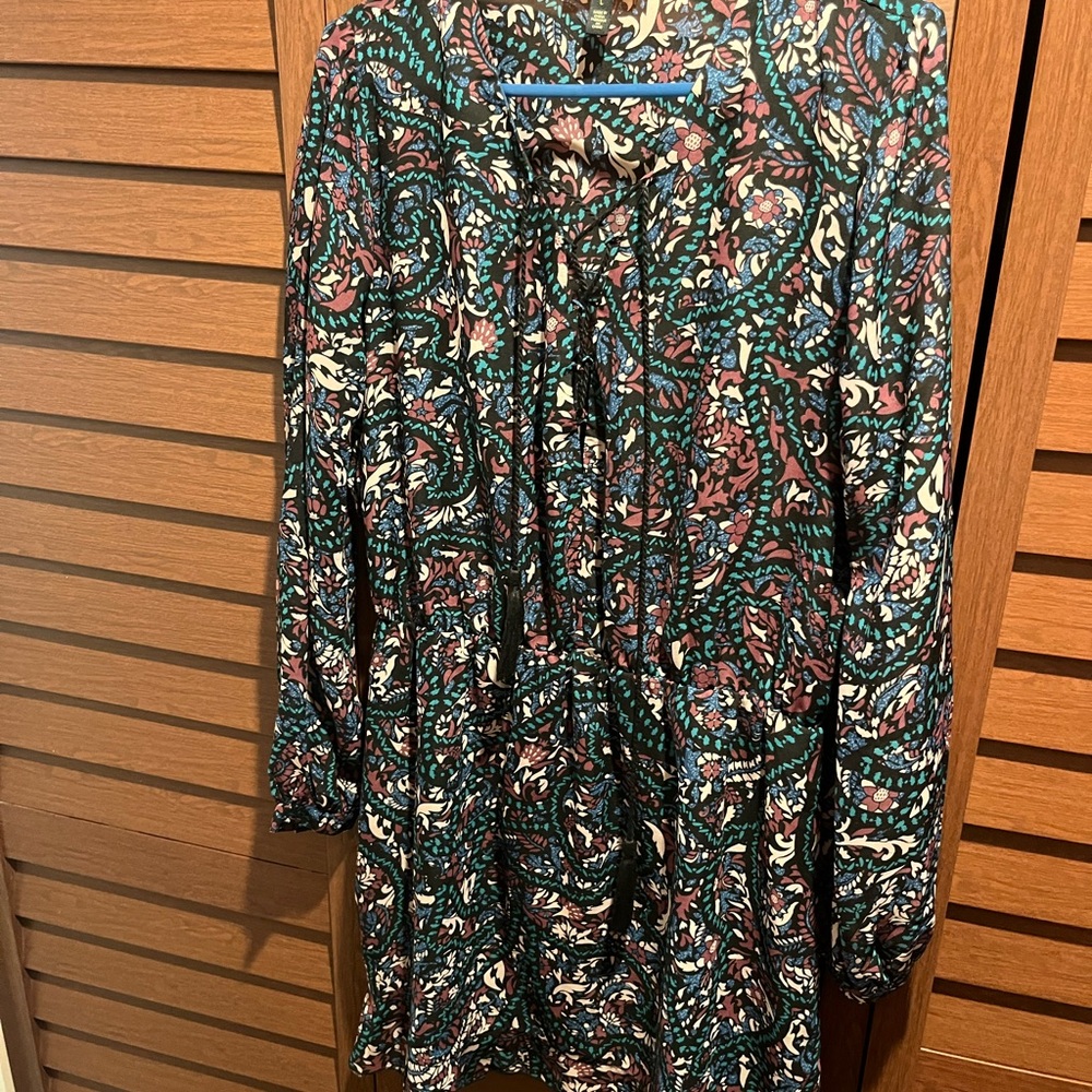Jessica Simpson Floral Print dress in Black, Teal, Blue, Pink